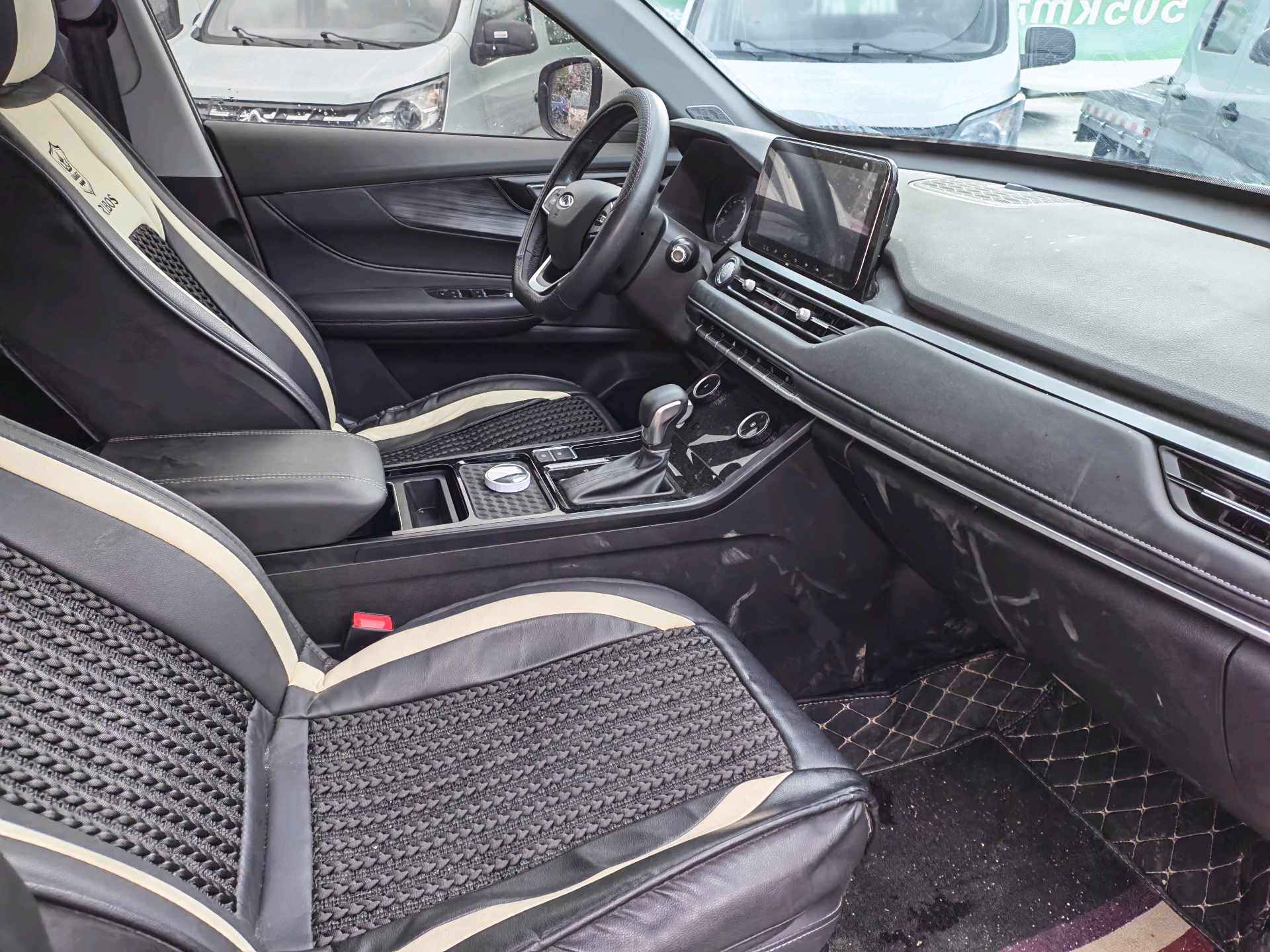 Chery Tiggo 5x 2025 immagine di auto #5