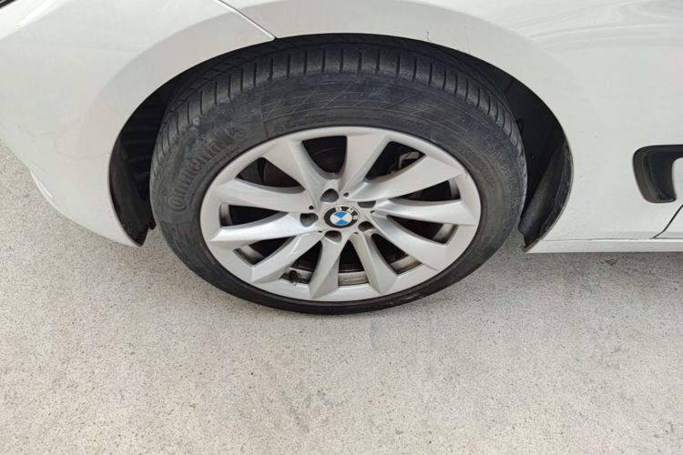 BMW 3 Series GT 2019 #9 BMW 3 Series GT 2019 صورة سيارة #9