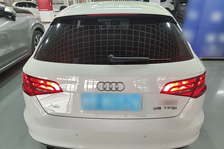 Audi A3 2017 car image #6