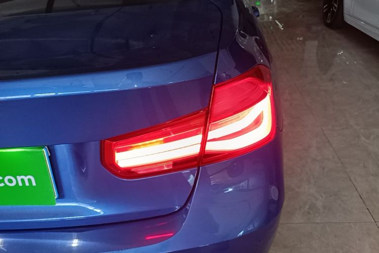 BMW 3 Series 2016 #8 BMW 3 Series 2016 car image #8