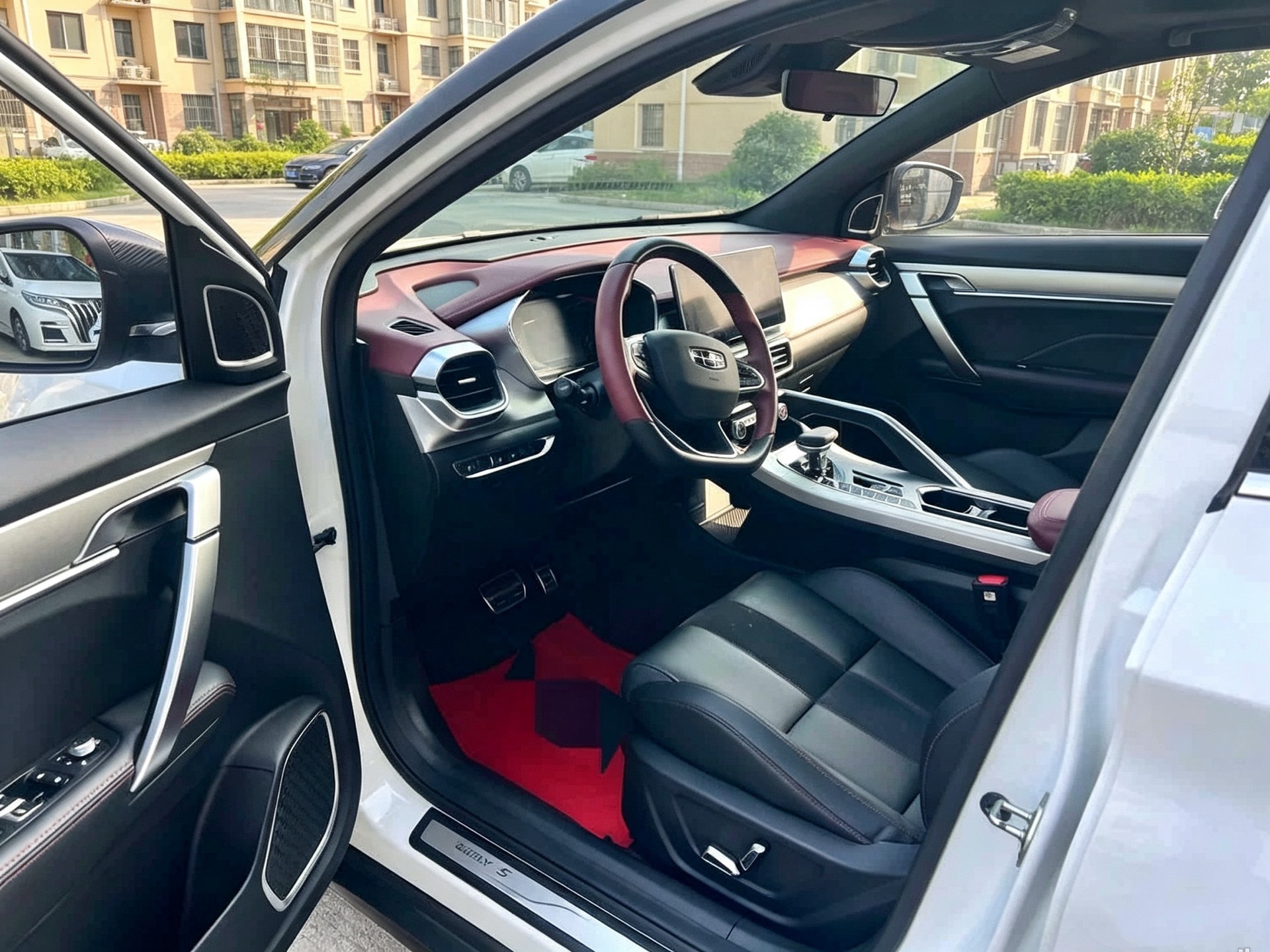 GEELY Coolray 2021 #4 GEELY Coolray 2021 صورة سيارة #4