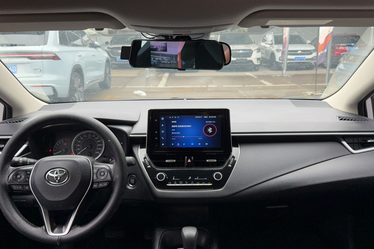 Toyota Corolla 2022 immagine di auto #11