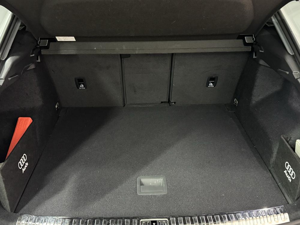 Audi Q3 2023 immagine di auto #24