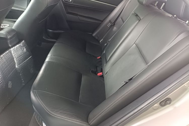 Toyota Corolla 2019 car image #17