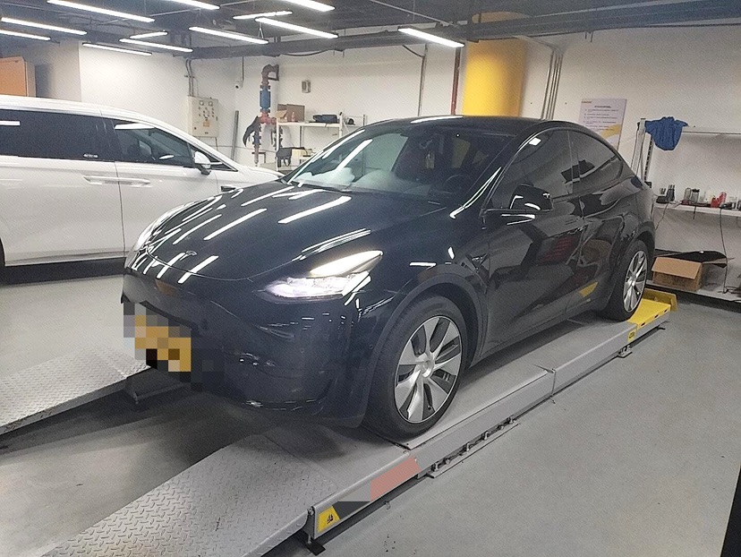 Tesla Model Y 2022 Tesla Model Y 2022 immagine di auto
