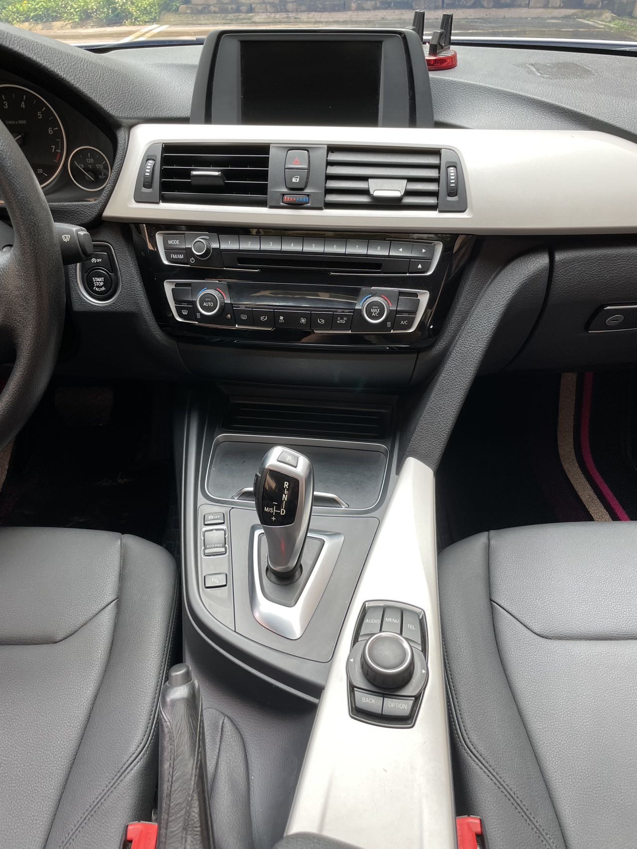 BMW 3 Series 2016 imagem de carro #8