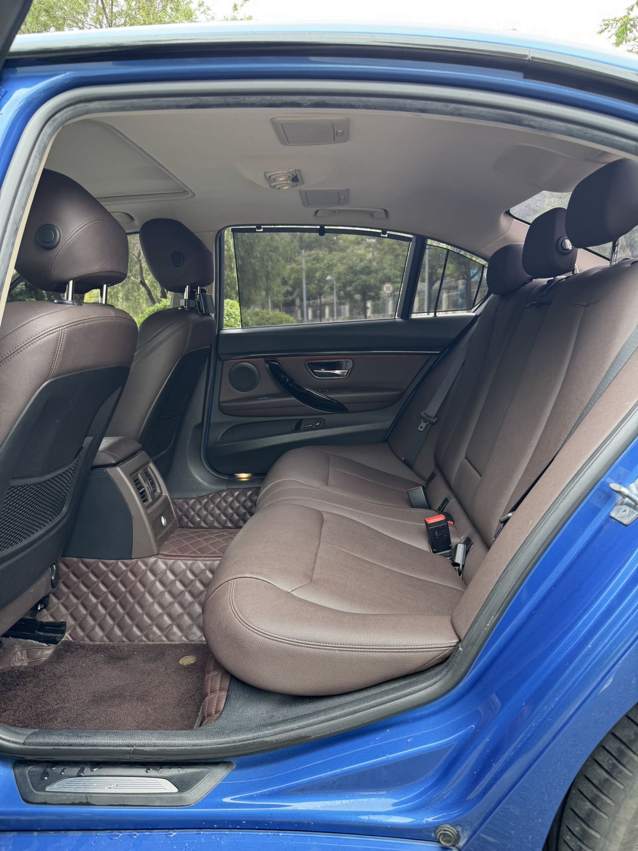 BMW 3 Series 2019 #13 BMW 3 Series 2019 car image #13