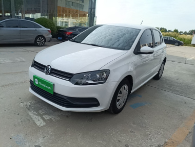 Volkswagen Polo 2017 car image 