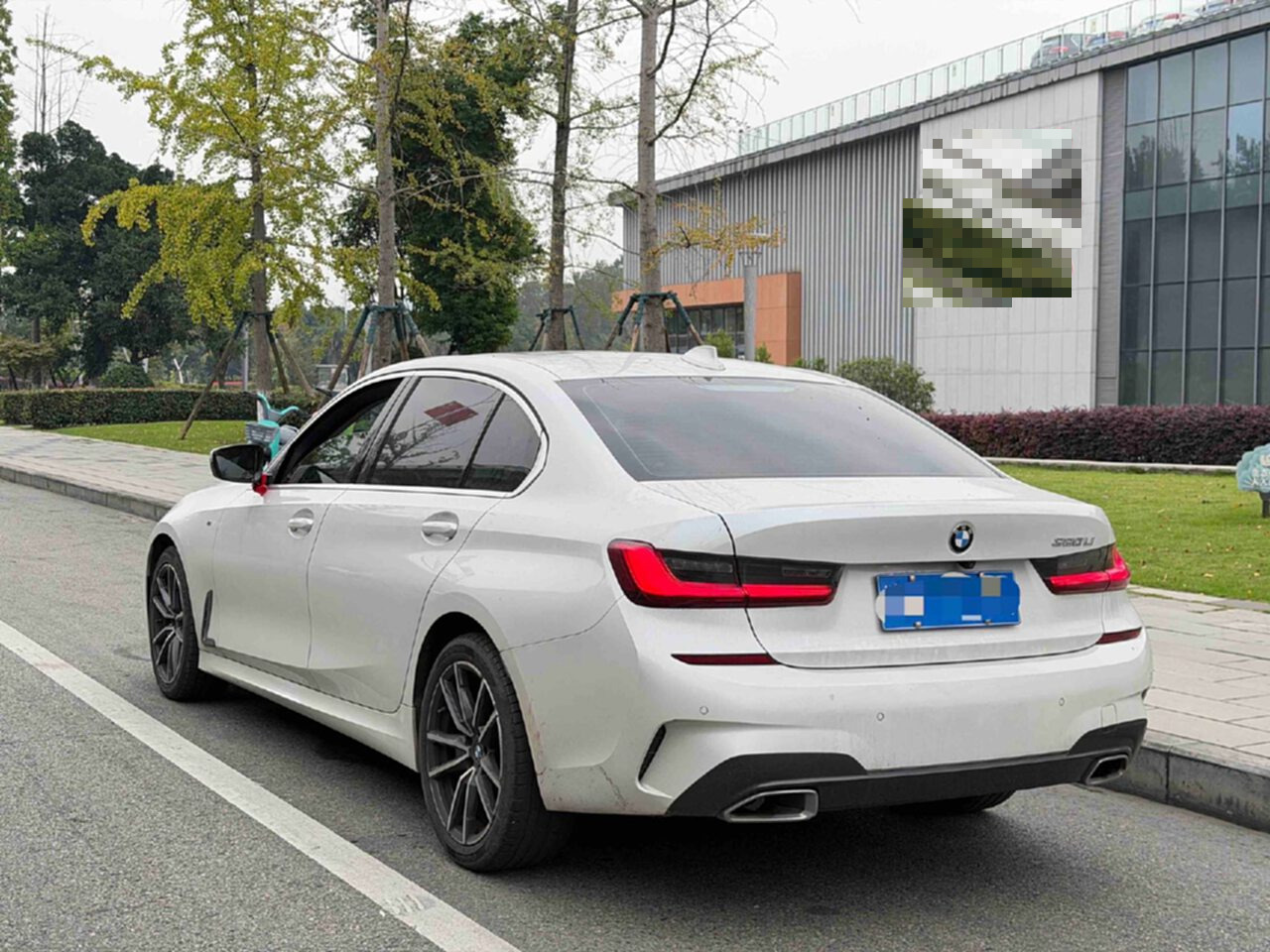 BMW 3 Series 2020 #6 BMW 3 Series 2020 car image #6