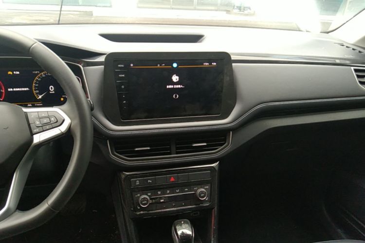 Volkswagen Tharu 2025 #13 Volkswagen Tharu 2025 immagine di auto #13