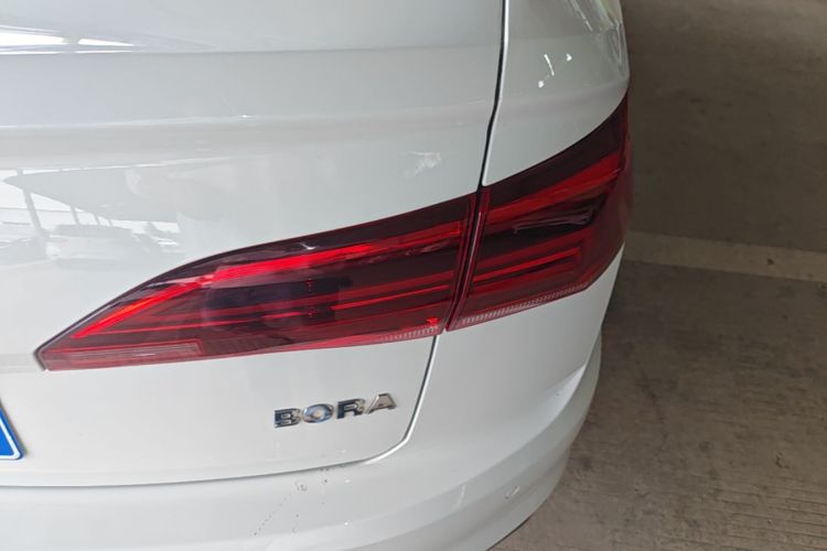 Volkswagen Bora 2020 car image #8