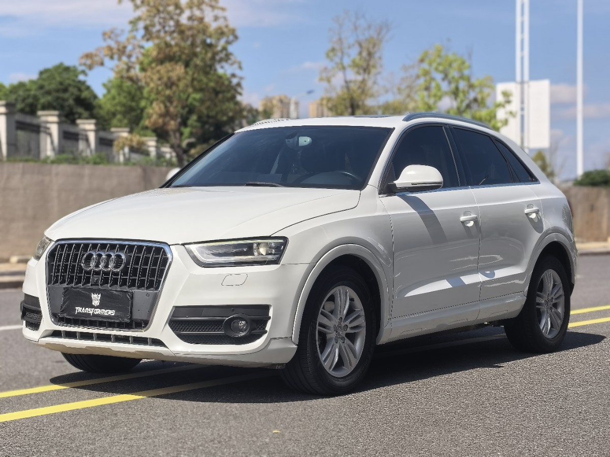 Audi Q3 2014 car image 