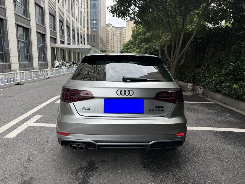 Audi A3 2019 car image #5