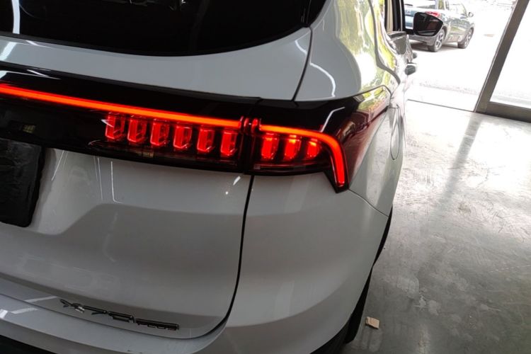 Jetour X70 PLUS 2023 #8 Jetour X70 PLUS 2023 car image #8