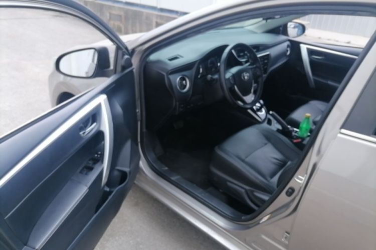 Toyota Corolla 2018 #18 Toyota Corolla 2018 car image #18