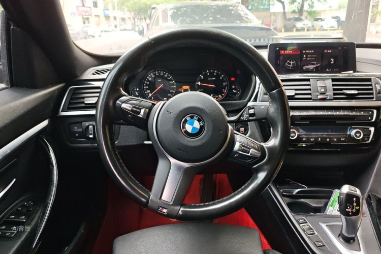 BMW 3 Series GT 2020 car image #12