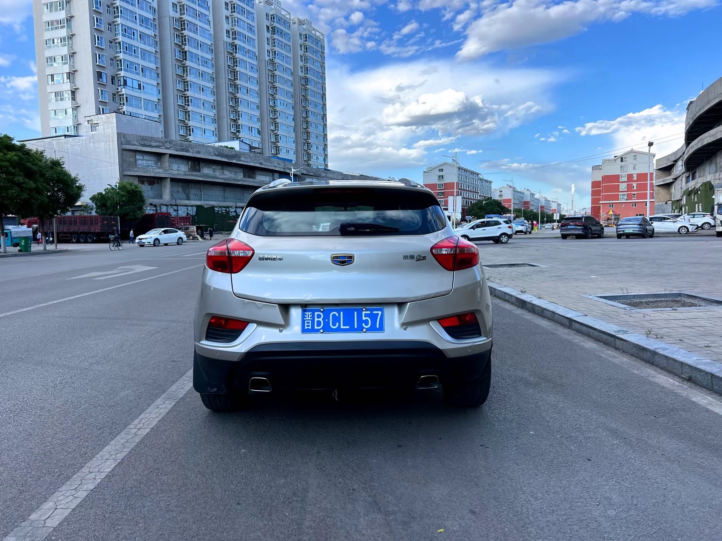 GEELY Emgrand GS 2017 car image #4