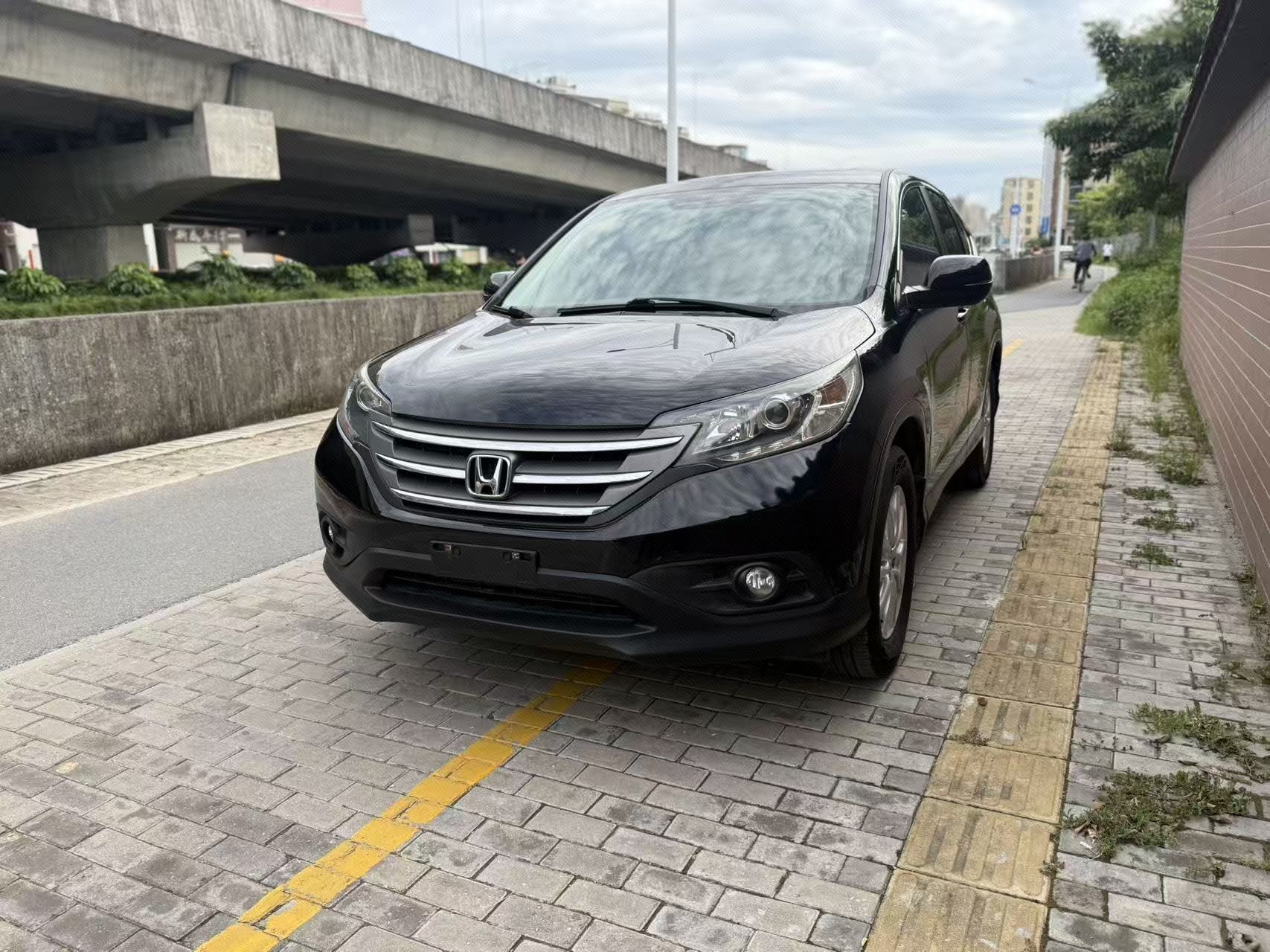 2012 2012 car image
