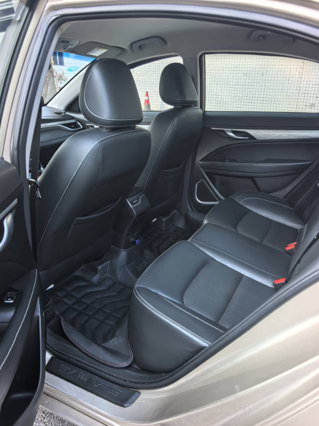 GEELY Emgrand 2019 #9 GEELY Emgrand 2019 car image #9