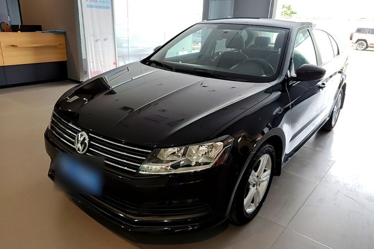Volkswagen Lavida 2018 car image #2