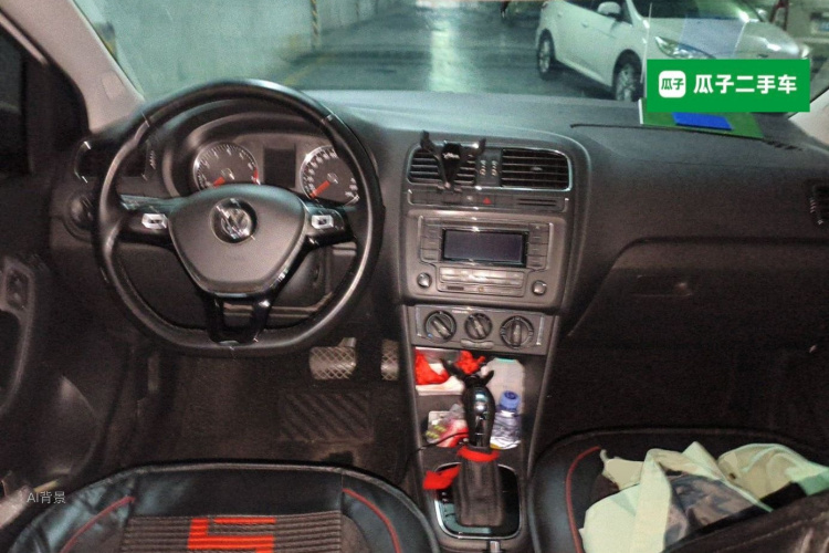 Volkswagen Polo 2016 car image #11