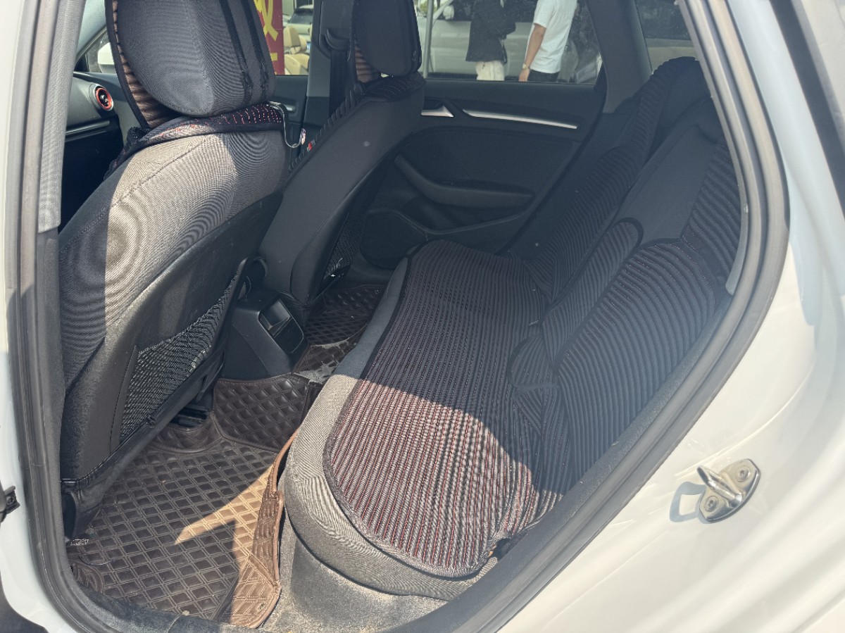 Audi A3 2018 car image #5