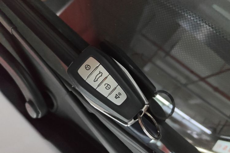 GEELY Emgrand 2023 car image #9