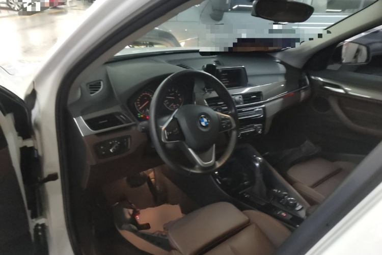 BMW X1 2018 #10 BMW X1 2018 car image #10