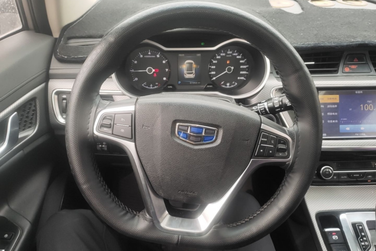GEELY Emgrand GS 2016 car image #11