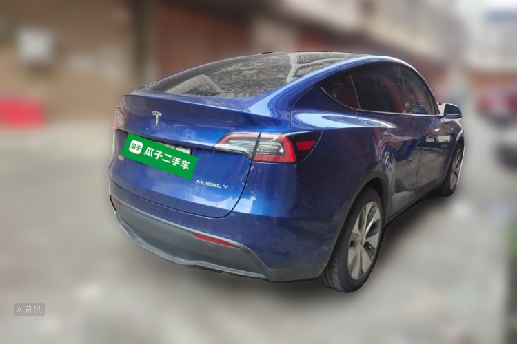 Tesla Model Y 2021 immagine di auto #7