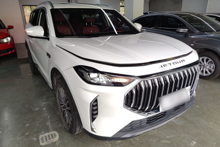 Jetour X70 PLUS 2023 #4 Jetour X70 PLUS 2023 car image #4