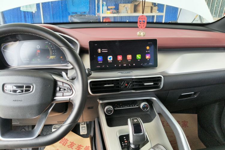 GEELY Coolray 2020 immagine di auto #13