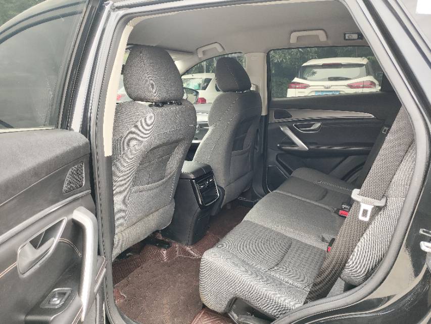 Jetour X70 PLUS 2022 car image #8