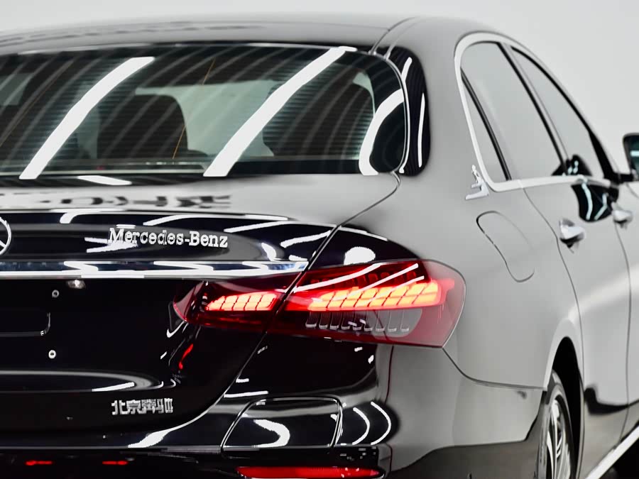 Mercedes-Benz E Class New Energy 2021 car image #43