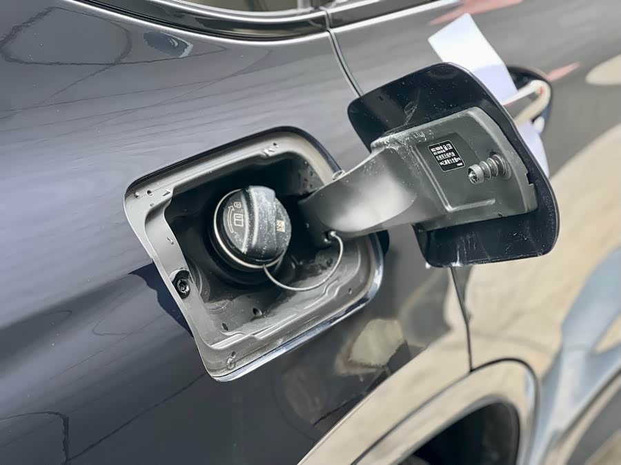 BMW X4 2020 car image #43