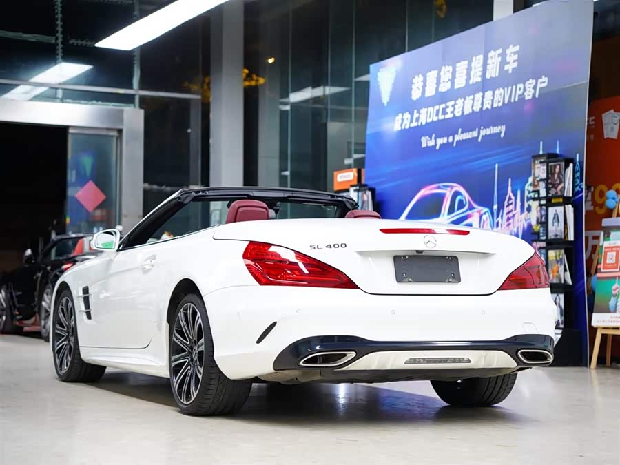 Mercedes-Benz SL Class 2017 car image #43