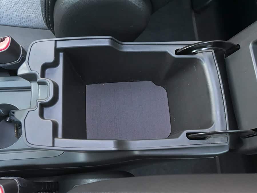 Chevrolet Captiva 2016 imagen de coche #43