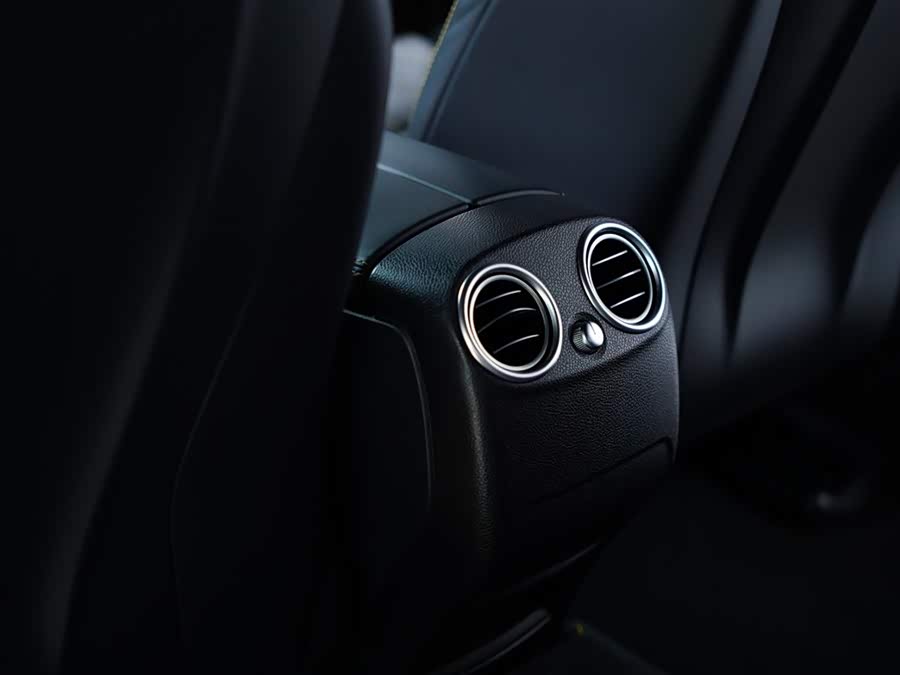 Mercedes-Benz GLC Coupe AMG 2019 #43 Mercedes-Benz GLC Coupe AMG 2019 car image #43