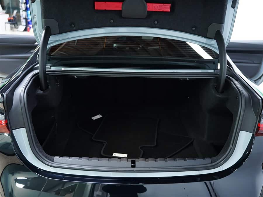 BMW M4 2024 imagem de carro #43