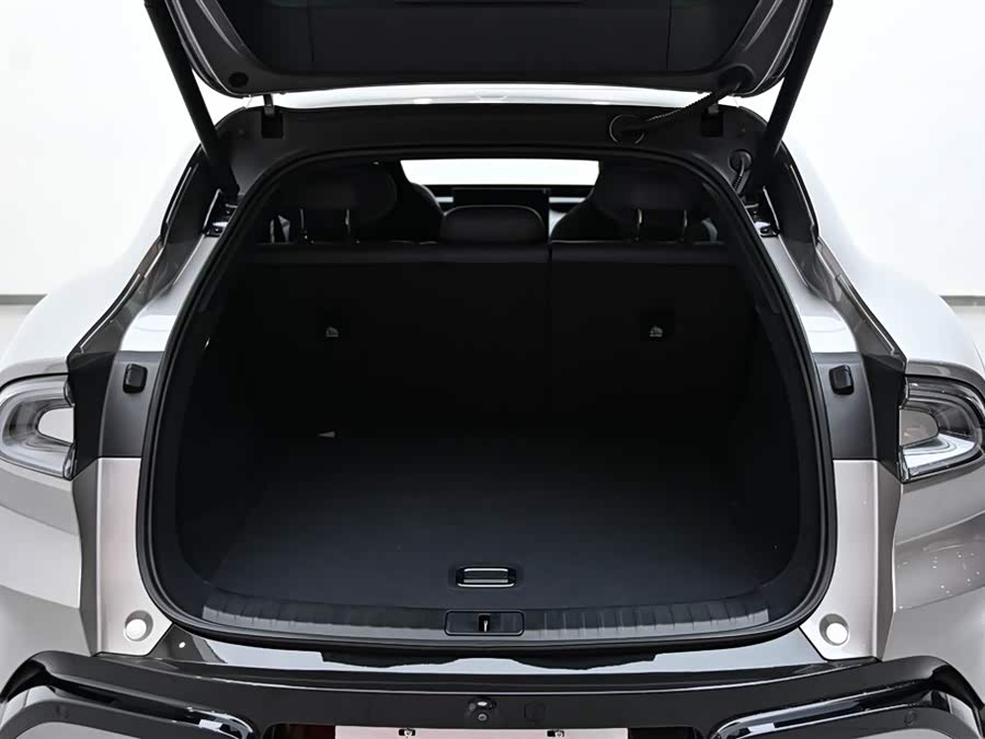 MI YU7 2025 image de voiture #43