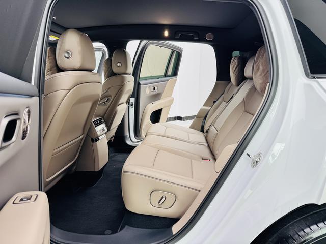 理想汽车 理想i6 2025 汽车图片 #43