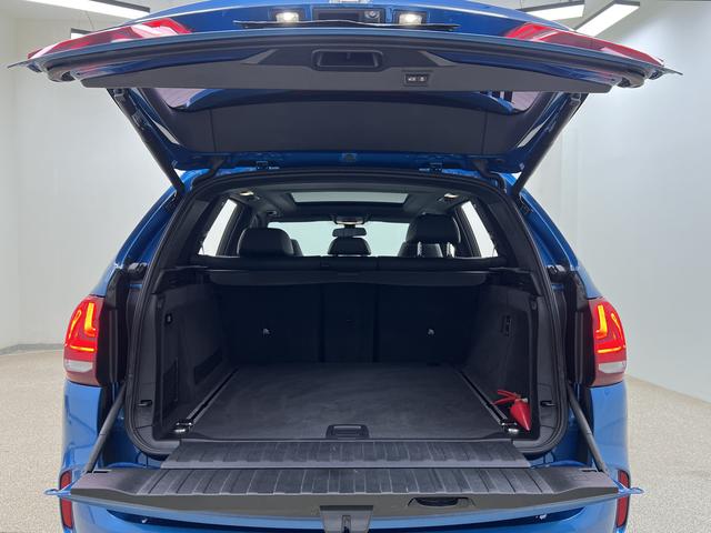 BMW X5 M 2017 car image #43