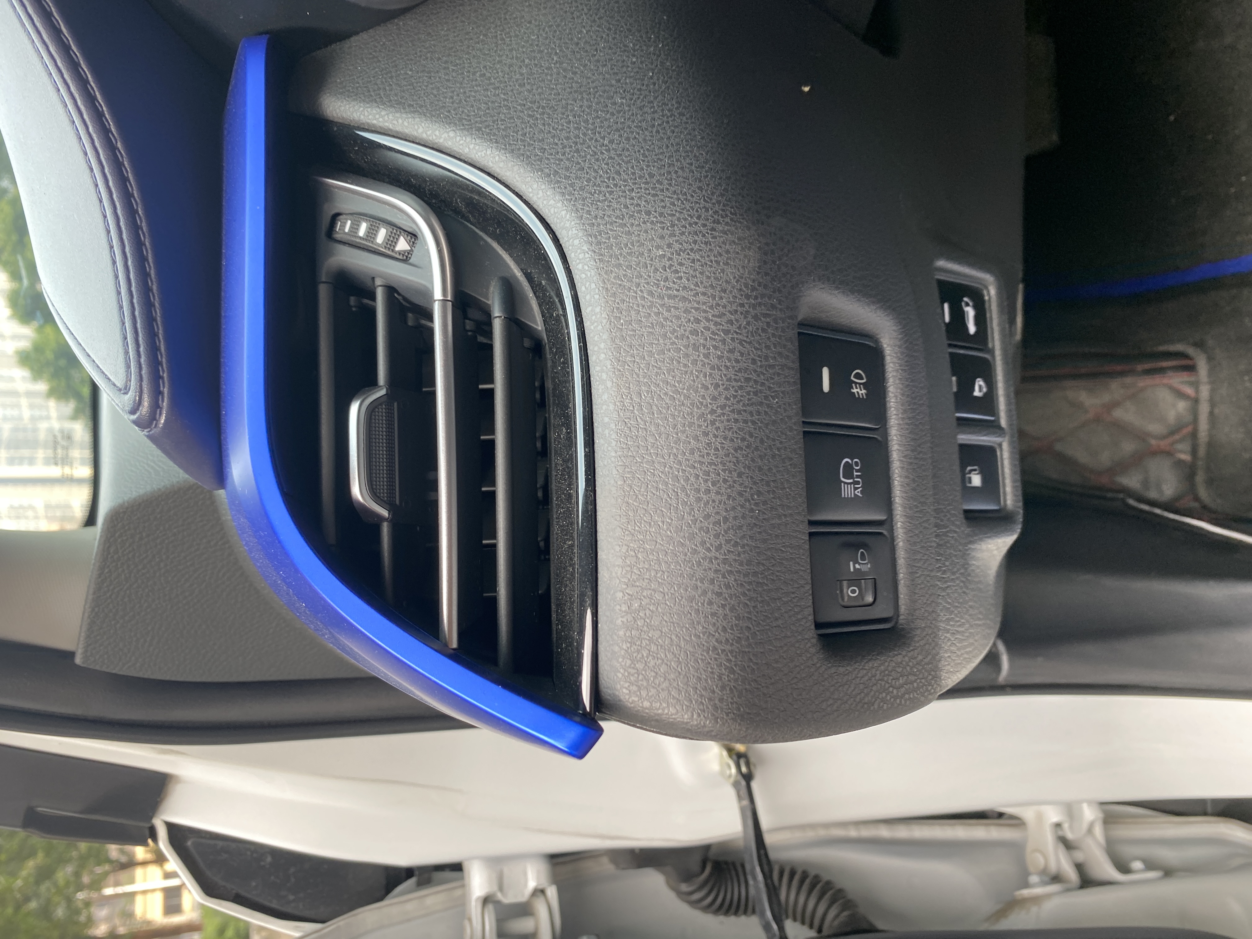 Toyota C-HR 2022 #43 Toyota C-HR 2022 صورة سيارة #43