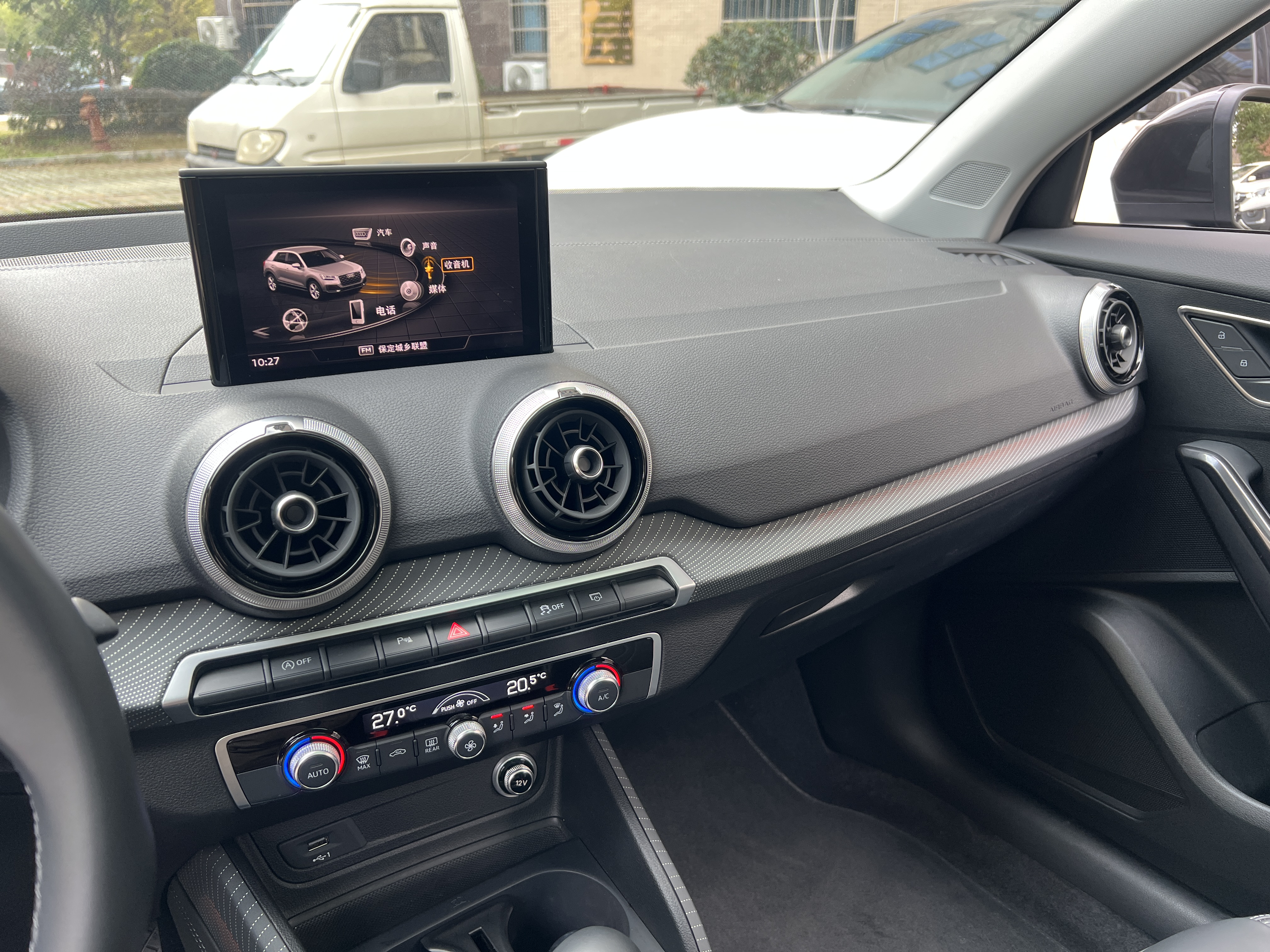 Q2L 2025 #43 Q2L 2025 car image #43