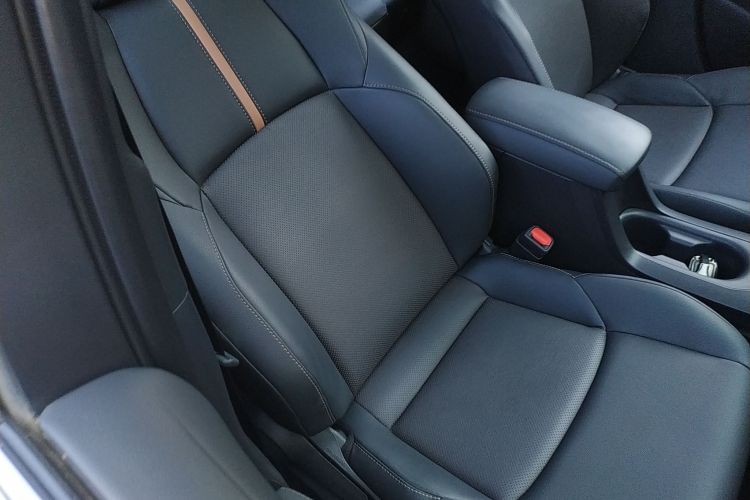 Toyota Lingshang 2022 #43 Toyota Lingshang 2022 immagine di auto #43