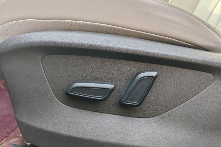 MG ES5 2024 #43 MG ES5 2024 car image #43