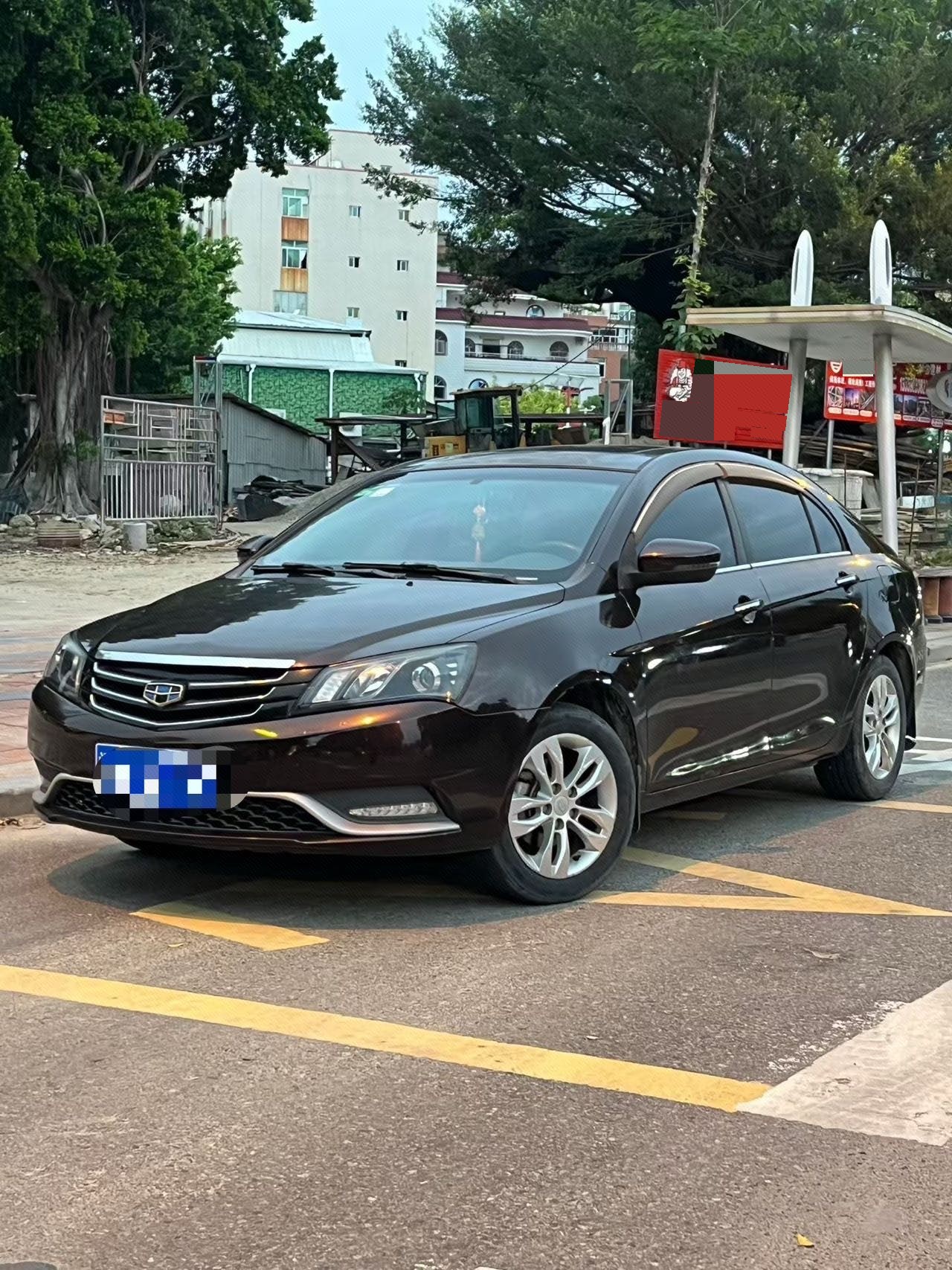 GEELY Emgrand 2015 car image 
