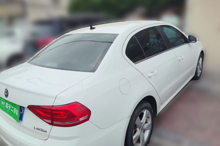 Volkswagen Lavida 2018 #5 Volkswagen Lavida 2018 car image #5