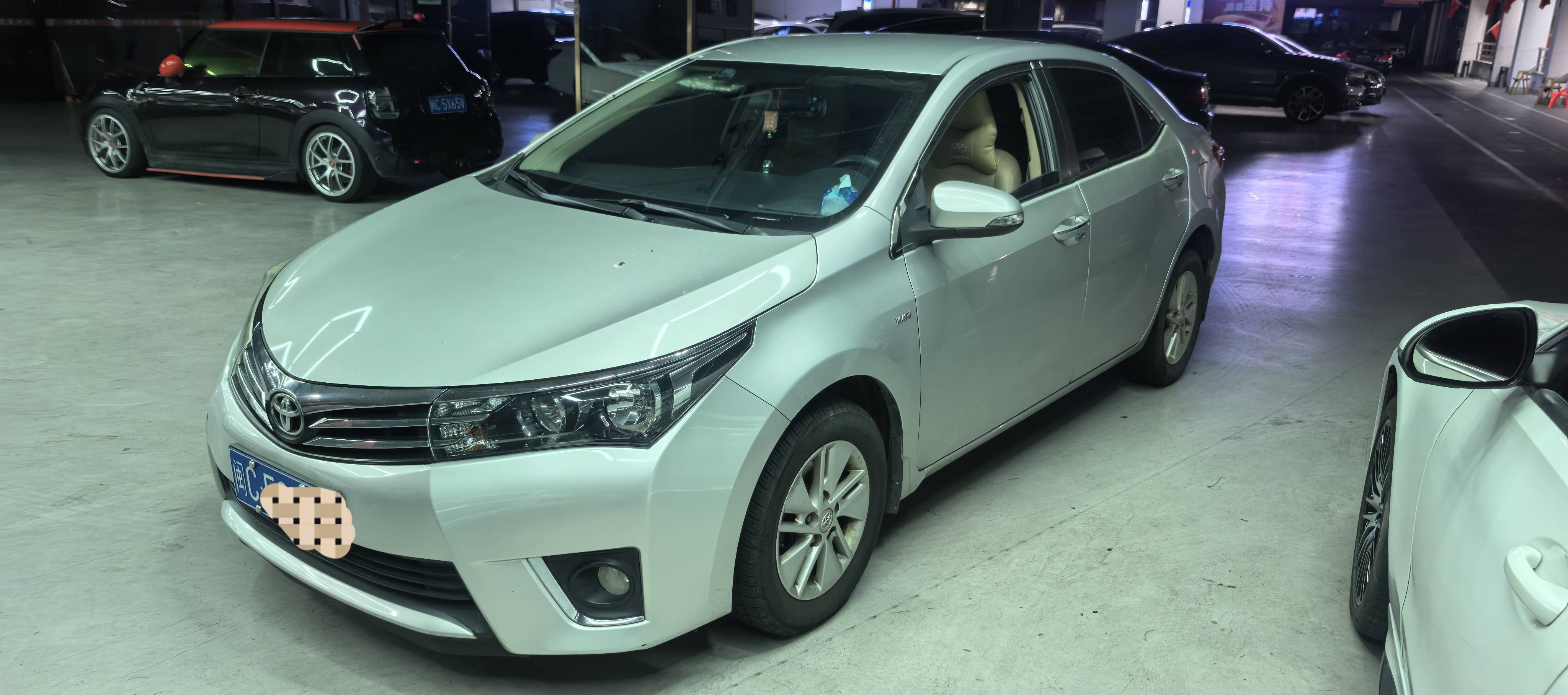 Toyota Corolla 2014 Toyota Corolla 2014 car image