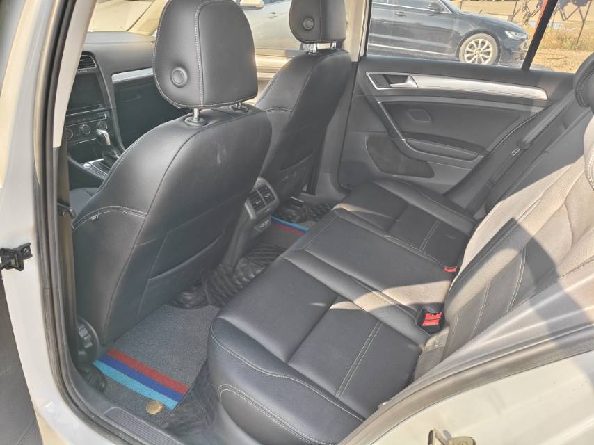Volkswagen Golf 2020 #8 Volkswagen Golf 2020 car image #8